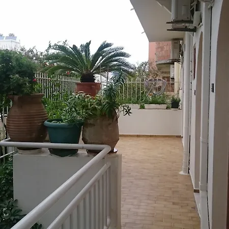 Hotel Lovely Holidays Hersonissos (Crete)